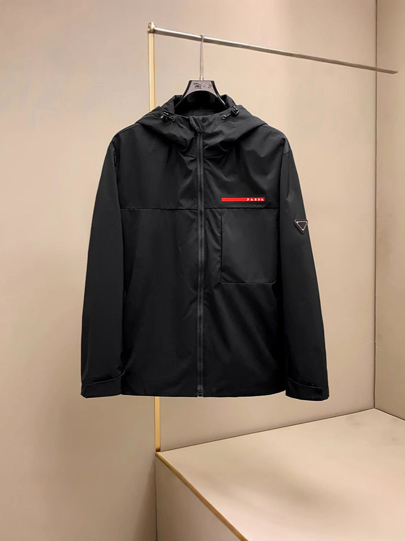 “P“ Windbreaker
