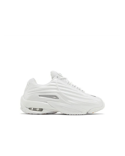 Hot Step Sneaker
